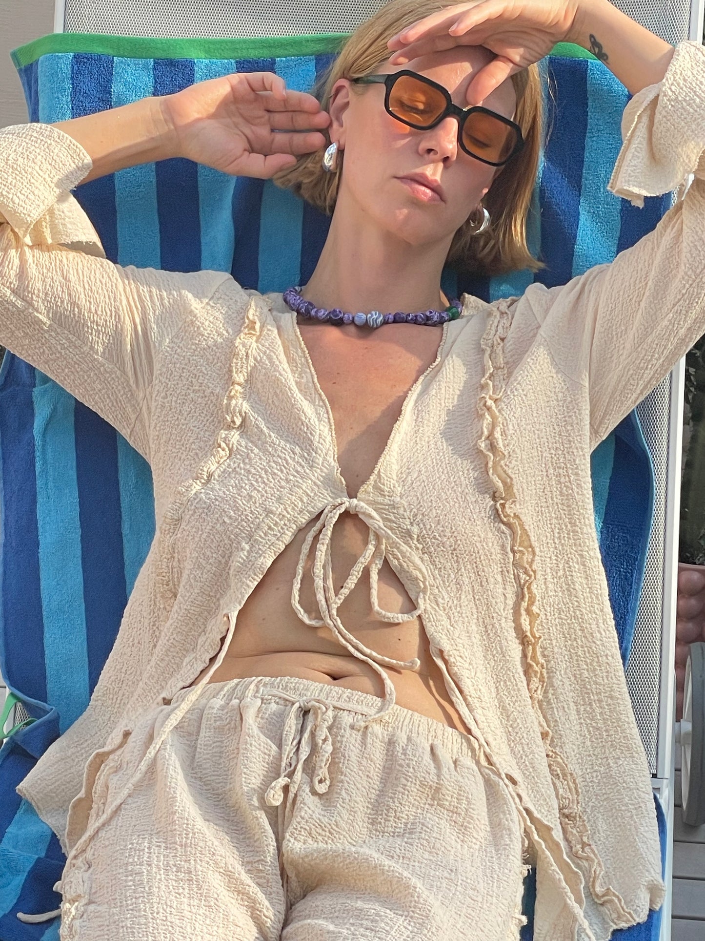 LAGUNA crimped knitted blouse