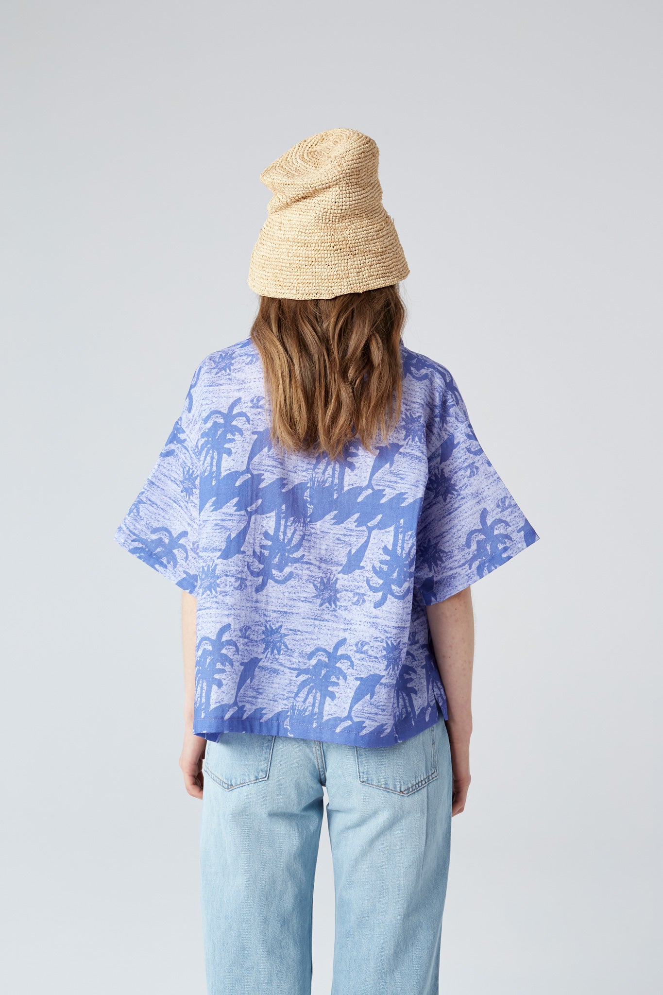 DOLPHIN CLUB shirt