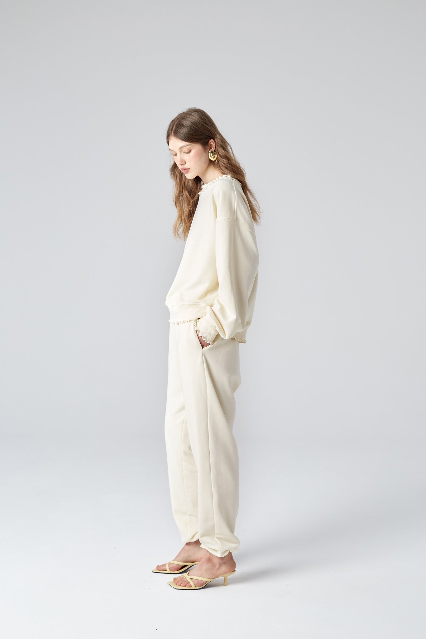 PRE-ORDER CHICO CREMA Trousers